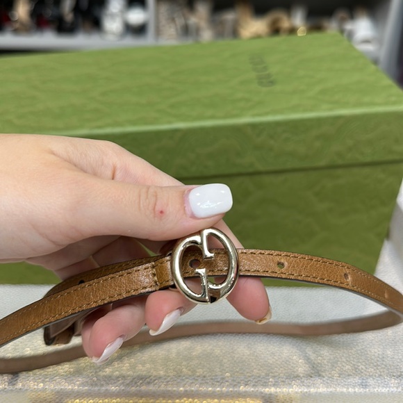 Authentic GUCCI belt - Picture 1 of 3